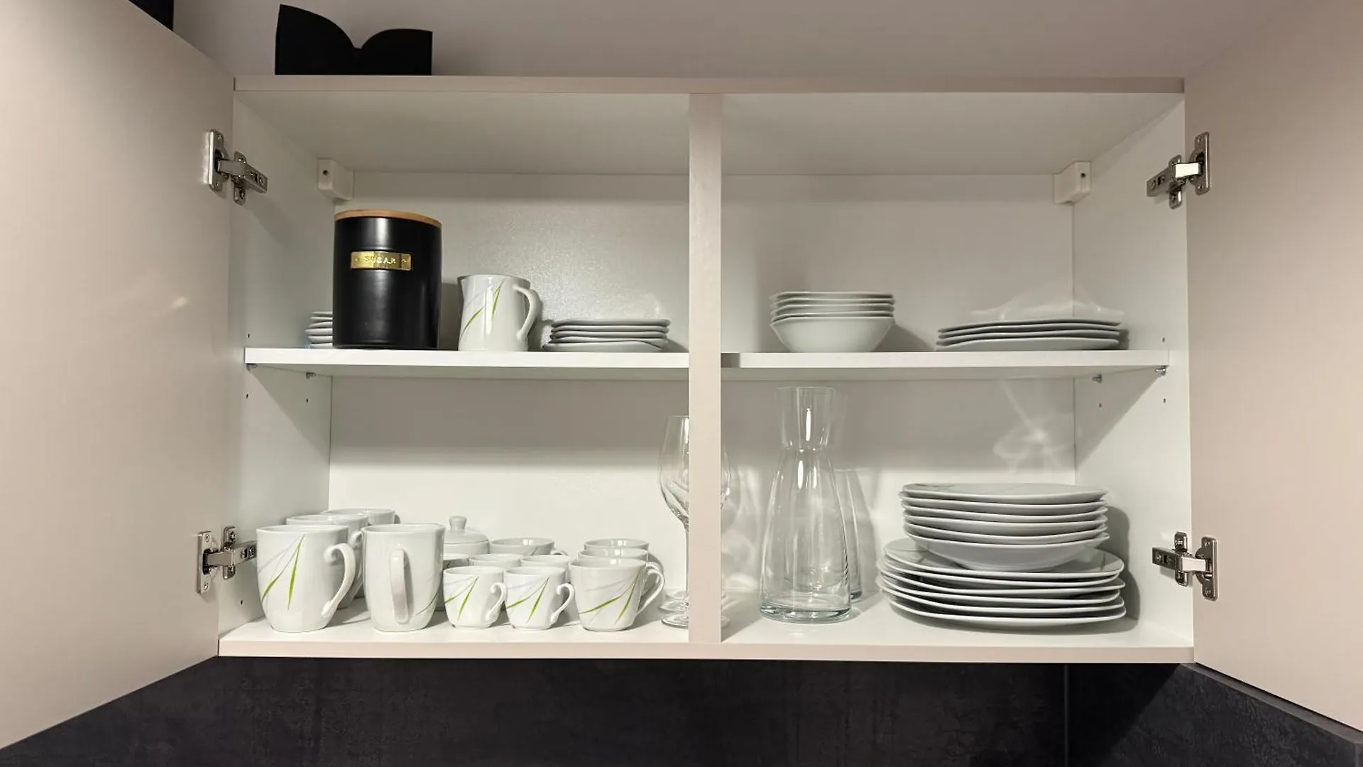 Brand New Renovated, City Centre, Quiet Street, Amazing Location Vienna Apartment