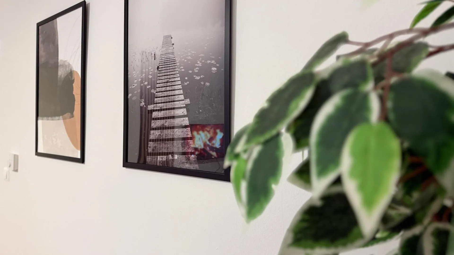 Brand New Renovated, City Centre, Quiet Street, Amazing Location Vienna Apartment